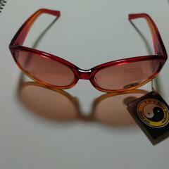 town&countryサングラスの画像