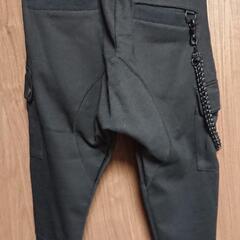 [値下げ!]新品タグなし　semantic designメンズサルエル７分丈カーゴパンツ！Mサイズ ブラックウォレットチェーン付き！の画像