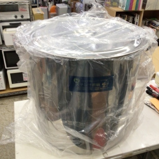 未使用品　ステンレス寸胴鍋　68ℓ  silver arrow