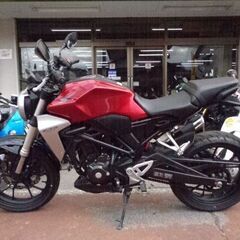 NO.4739　ＣＢ２５０Ｒ（ＭＣ５２） 水冷４サイクル単気筒エンジン　ＦＩ車　レッド　☆彡 製造国　日本の画像