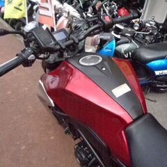 NO.4739　ＣＢ２５０Ｒ（ＭＣ５２） 水冷４サイクル単気筒エンジン　ＦＩ車　レッド　☆彡 製造国　日本の画像