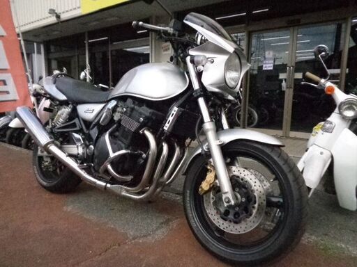 NO.4741　イナズマ４００　油冷４サイクル４気筒４００ｃｃ　ビキニカウル付き　シルバー　 ☆彡