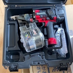 マキタ　高圧エア釘打　AN936H. マックス釘打機スーパーネイラHN-50N3(D)-R