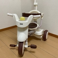 【お取引中】iimo    三輪車　説明書付き