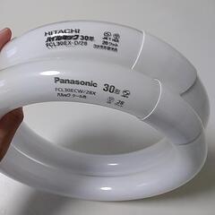 蛍光灯30形2本の画像
