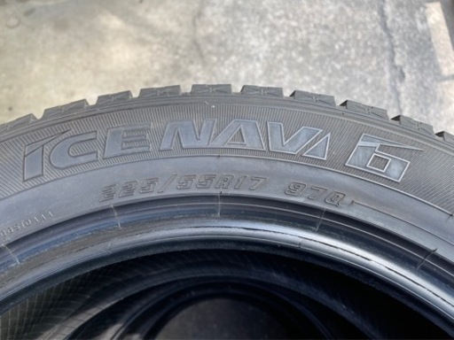 722-1）工賃込み！225/55R17グッドイヤースタッドレス 中古4本セット！16年製アイスナビ6