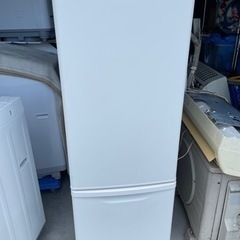 愛知近郊配送無料　長期保証付き　Panasonic 168L 冷蔵庫　NR-B17DW-W 2021年製