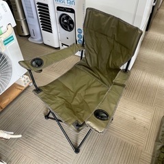 【美品‼️】定価2,728円 DCMオリジナル リクライニングスリムチェア 折りたたみ式チェア アウトドア キャンプ用品の画像
