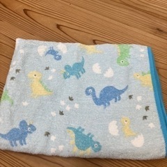 男の子甚平90と100色違い 恐竜柄の画像