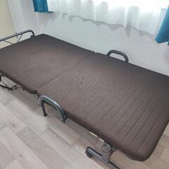折りたたみベッド