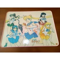 セーラームーンR ミニテーブル　折りたたみ式机　ちゃぶ台　レアアイテムの画像