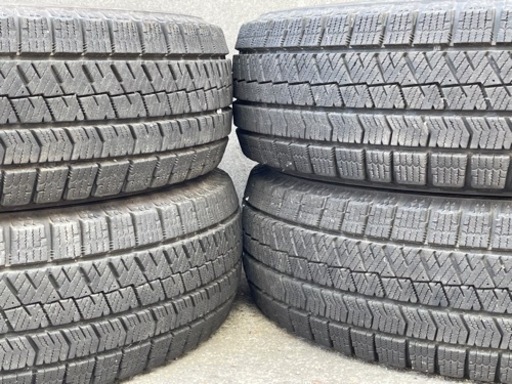 723-1)工賃込み！165/65R15ブリヂストンスタッドレス中古4本セット！17年製VRX2
