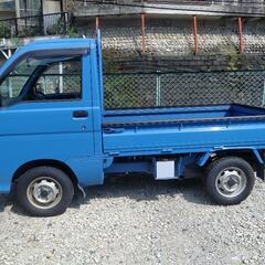 広島発　希少！EF-GSツインカム12Vエンジン搭載！綺麗！即戦力！車検付き！ダイハツ　S110P ハイゼットトラック　5速！H L切り替え4WD！　エアコン付き 低走行車！　タイヤ山バリ山！現状車　の画像