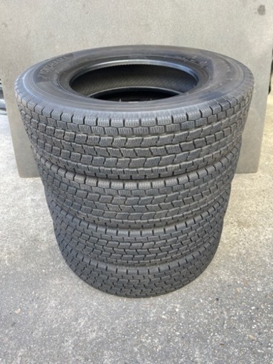 724-1)工賃込み！145/80R12 80/78N LT ヨコハマスタッドレス中古4本セット！21年製iG91
