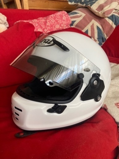 ARAI RAPIDE NEO （46000で新品購入）近場お届け可能