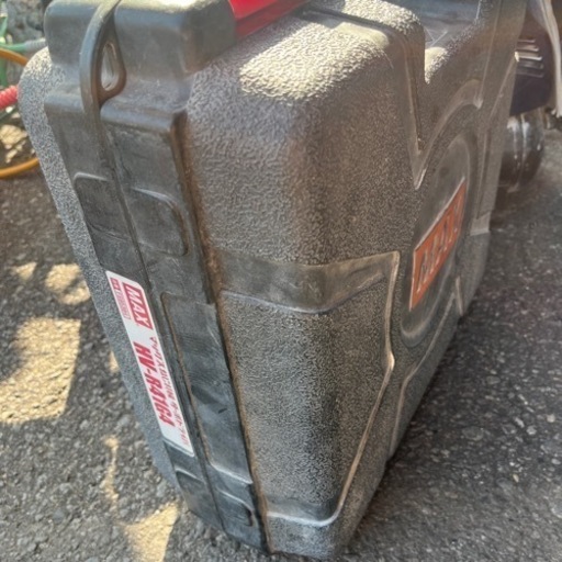 ☆エア工具☆MAX マックス 41mm 高圧ねじ打ち機 (ケース付） HV-R41G1