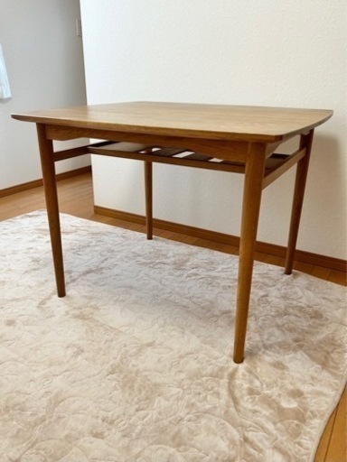 モモナチュラル  MOMO NATURAL  VENT D TABLE