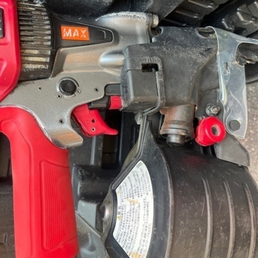 ☆大工道具☆マックス(MAX) 高圧エア釘打ち機 HN-65N2(D)