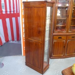 花梨 ガラスキャビネット 飾り棚 幅65cm モノ市場半田店 119の画像
