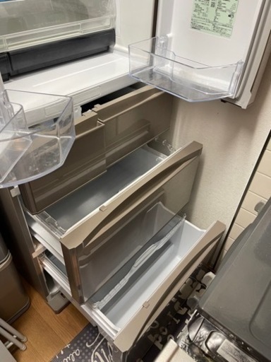 【引越まで4day’sラスト値引き‼️】三菱 冷蔵庫605L 2015年製　注:下記の本文を読まれてメッセージ下さいませ。