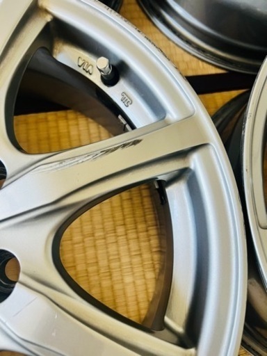 ?16インチ　アルミホイル　4本セット??　16x6.5J PCD 114.3