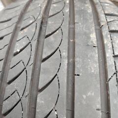 225/30R20 ジャンク1本の画像