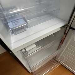 自動製氷機能付き、冷凍室大きめ2ドア冷蔵庫（値下げしました）の画像