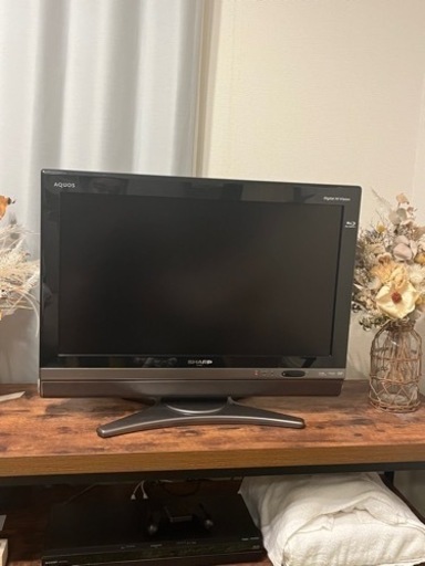 SHARP AQUOS 26インチテレビ