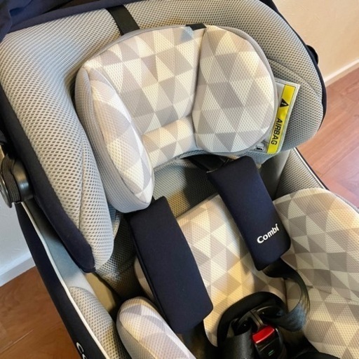 ※決まりました※【未使用品】Combi チャイルドシート クルムーヴ ISOFIX エッグショック