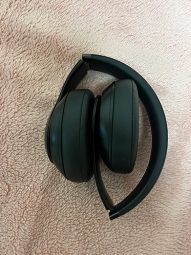 火曜日まで！Beats Studio3 Wirelessヘッドフォン