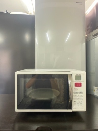 配送可能　保証付き　シャープ SHARP RE-S15F-W [オーブンレンジ 15L]