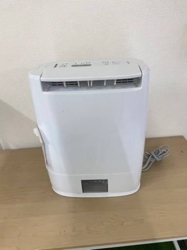 配送可能　保証付き　2019年製パナソニック Panasonic F-YZS60-A [衣類乾燥除湿機 デシカント式 エコナビ 木造7畳/プレハブ11畳/鉄筋14畳まで ブルー]