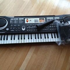 おもちゃのピアノキーボード