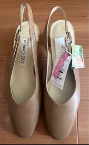 新品　パンプス　リズコンフォート