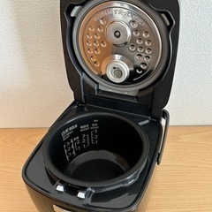 【美品】三菱 少し高価なIH炊飯ジャー　NJ-S06E6-K ピアノブラックの画像
