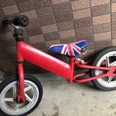 幼児用ペダルなし自転車