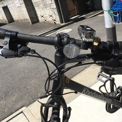 ロードバイク　携帯空気入れ付きの画像