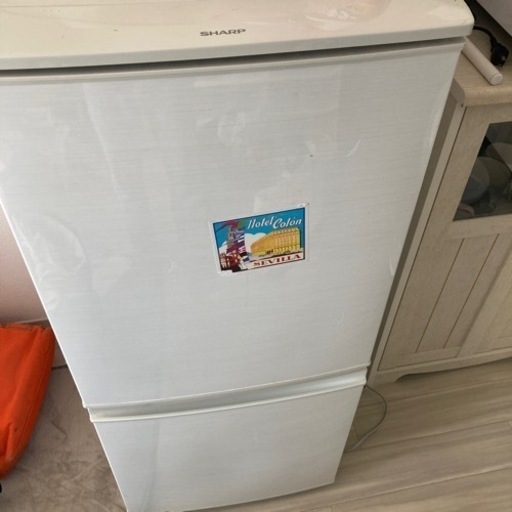 SHARP 冷蔵庫　refrigerator