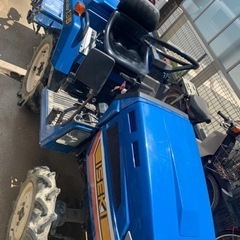 イセキ　トラクター　TUF135 13馬力　