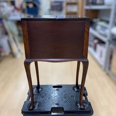 【REGASTOCK 川崎店】ヴィンテージ 脚付きソーイングボックス ※鍵なしの画像