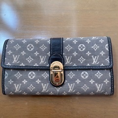 LOUIS VUITTON ルイ・ヴィトン　長財布　中古