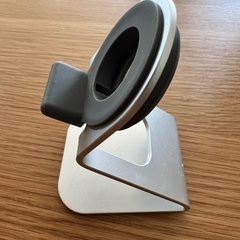 Apple Watch充電器スタンドの画像