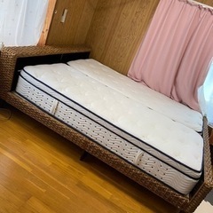 決まりました》クイーンベッド　の画像