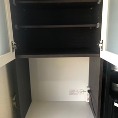 食器棚の画像