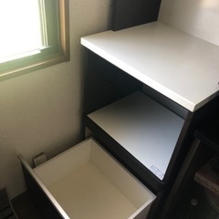 食器棚の画像