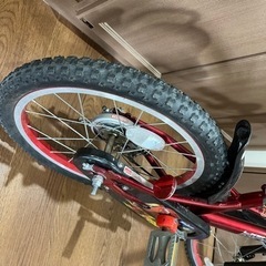 【5,500円まで値下げ交渉可能です！！】カーズ子供用自転車18インチ(室内保管)(中古品)