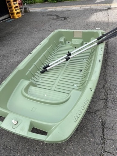 BIC245ボートヤマハ2馬力船外機