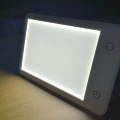 ライトセラピーLED　10000ルクス　光療法に