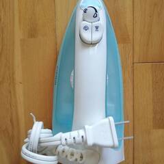 【2019年製】スチームアイロン（取引者決定済）