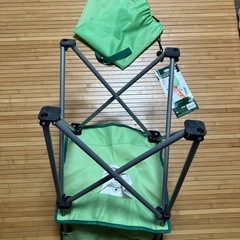 折りたたみチェアーの画像